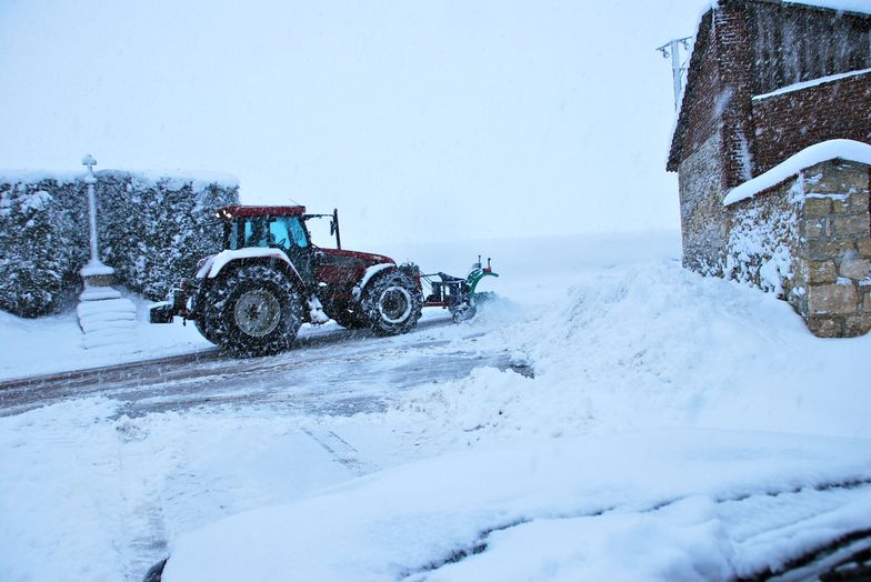 Equipé pour lutter contre la neige Equipé pour lutter contre la neige